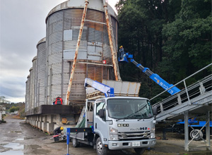 生コンプラントマルゲートサイロ補修作業